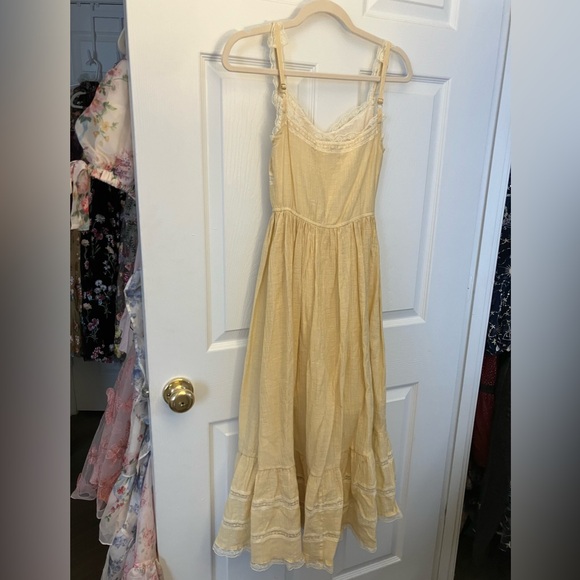 Yellow Lace-Trim Midi Dress with Cardigan - Picture 10 of 12
